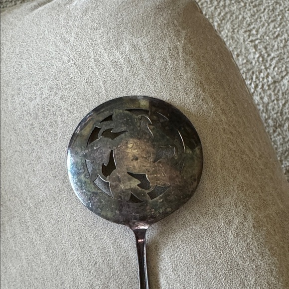 Vintage Silver-Plated Serving Spoon Tomato Relish WM Rogers MFG Original Rogers - Picture 2 of 4